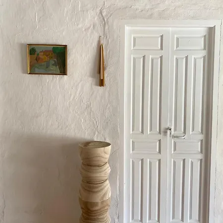 Casa Vega. Un Refugio De Libertad